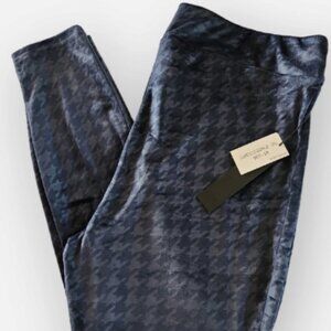 LuLaRoe Luxe Navy Velour Houndstooth Leggings-Not New